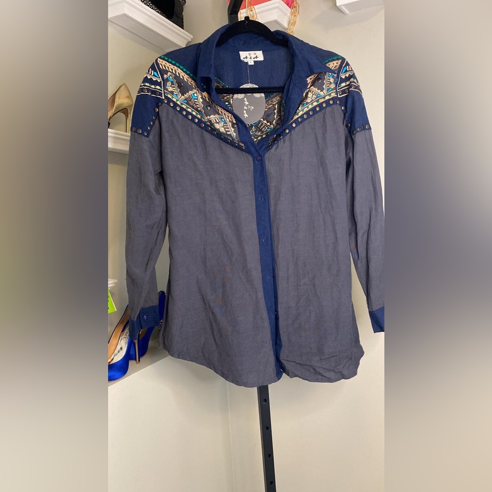 A&A Blue Blouse - Picture 8 of 10